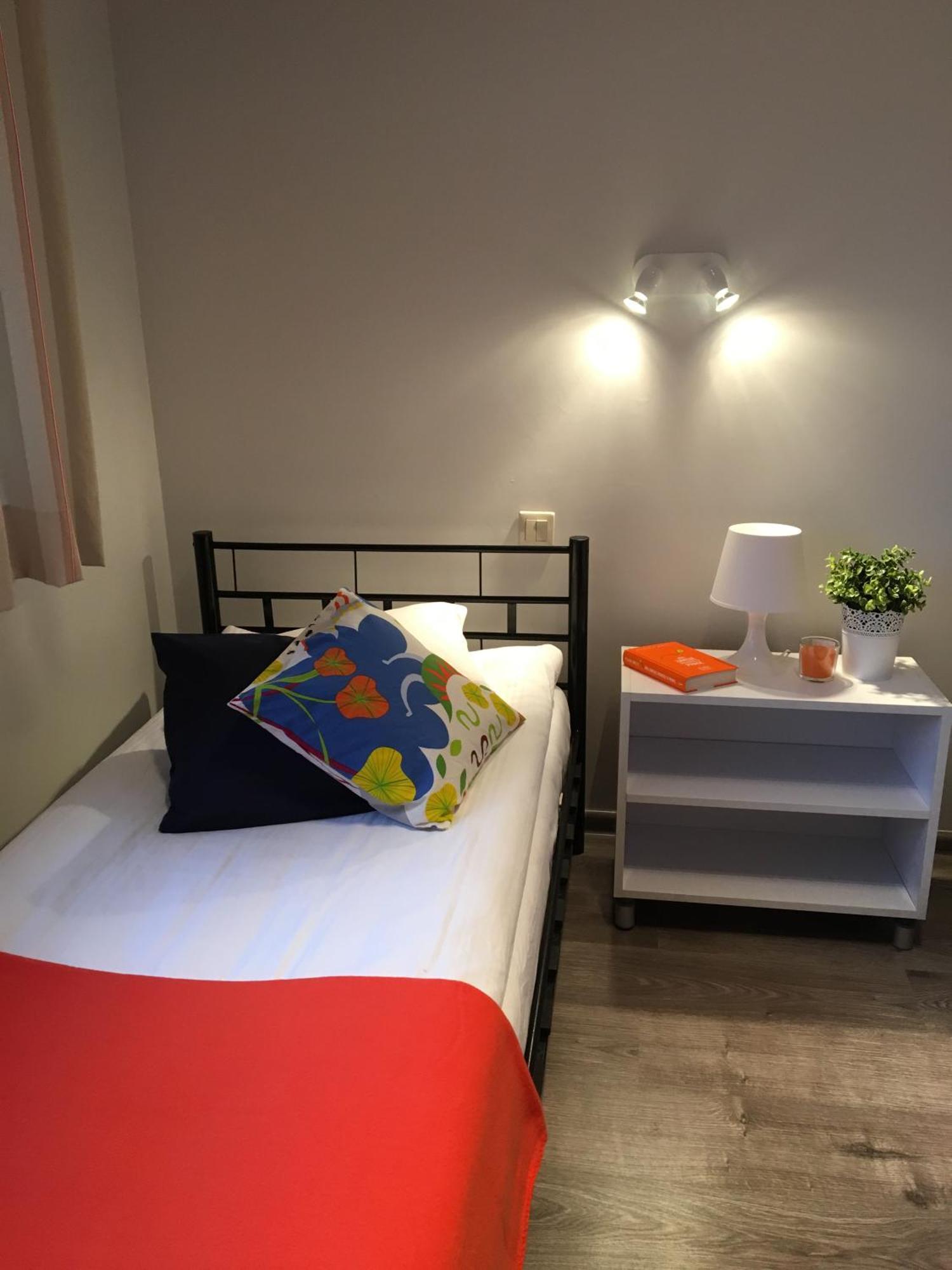 Arcus Premium Hostel Warszawa Værelse billede